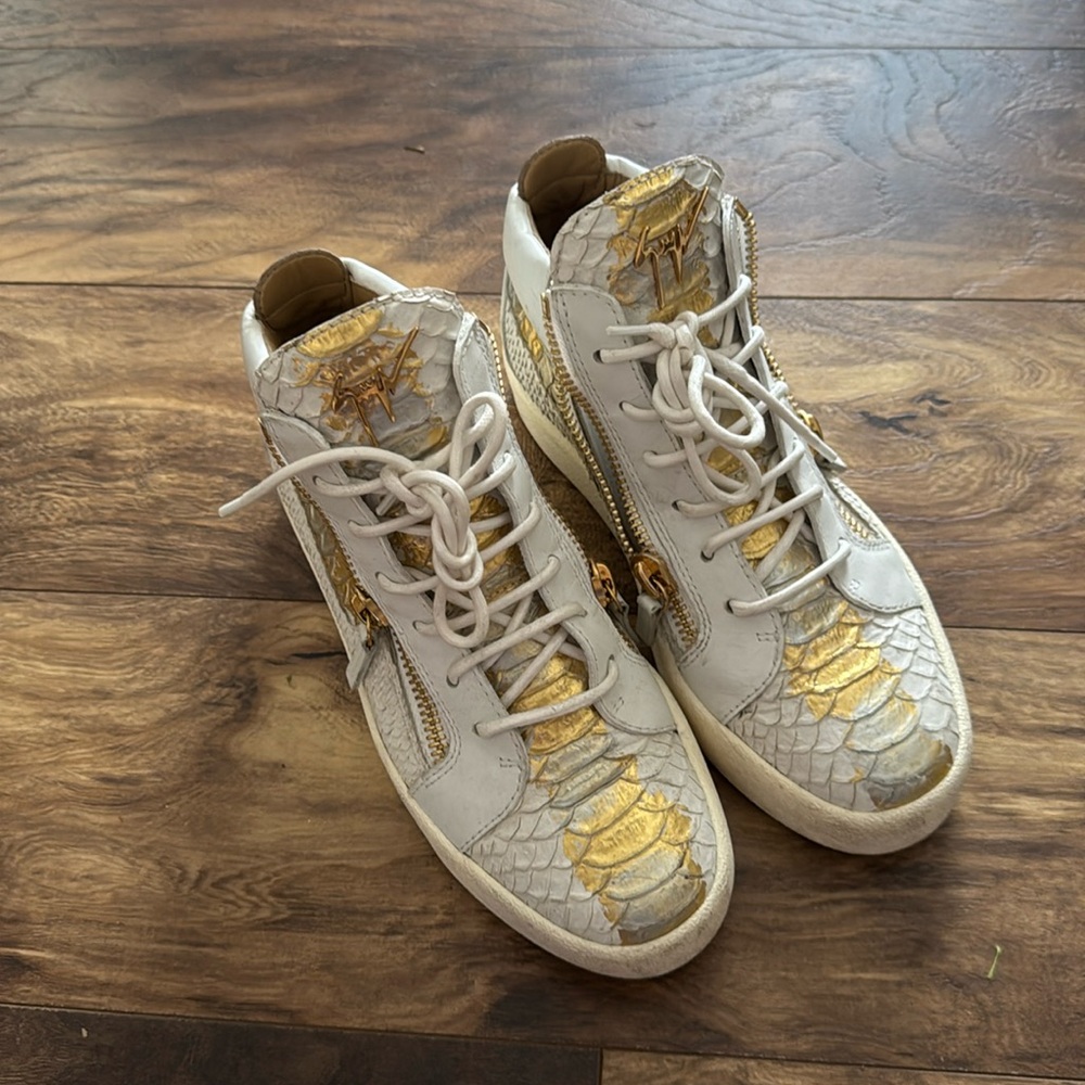 Giuseppe Zanotti Tennis High Tops. 
Made in Italy Size 37 1/2